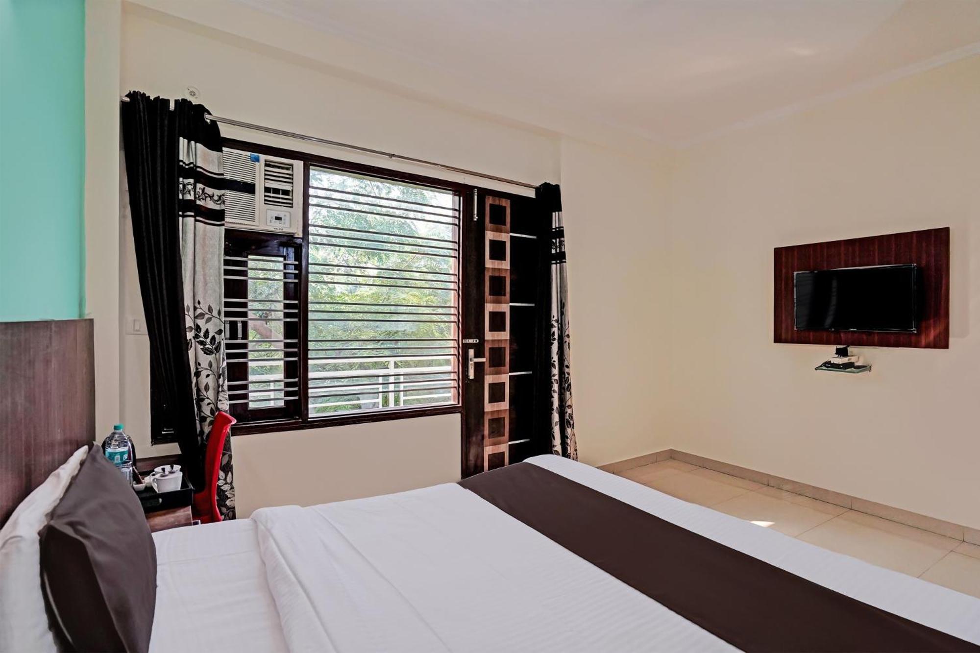 Hotel O Golden Imperial Greater Noida Ngoại thất bức ảnh
