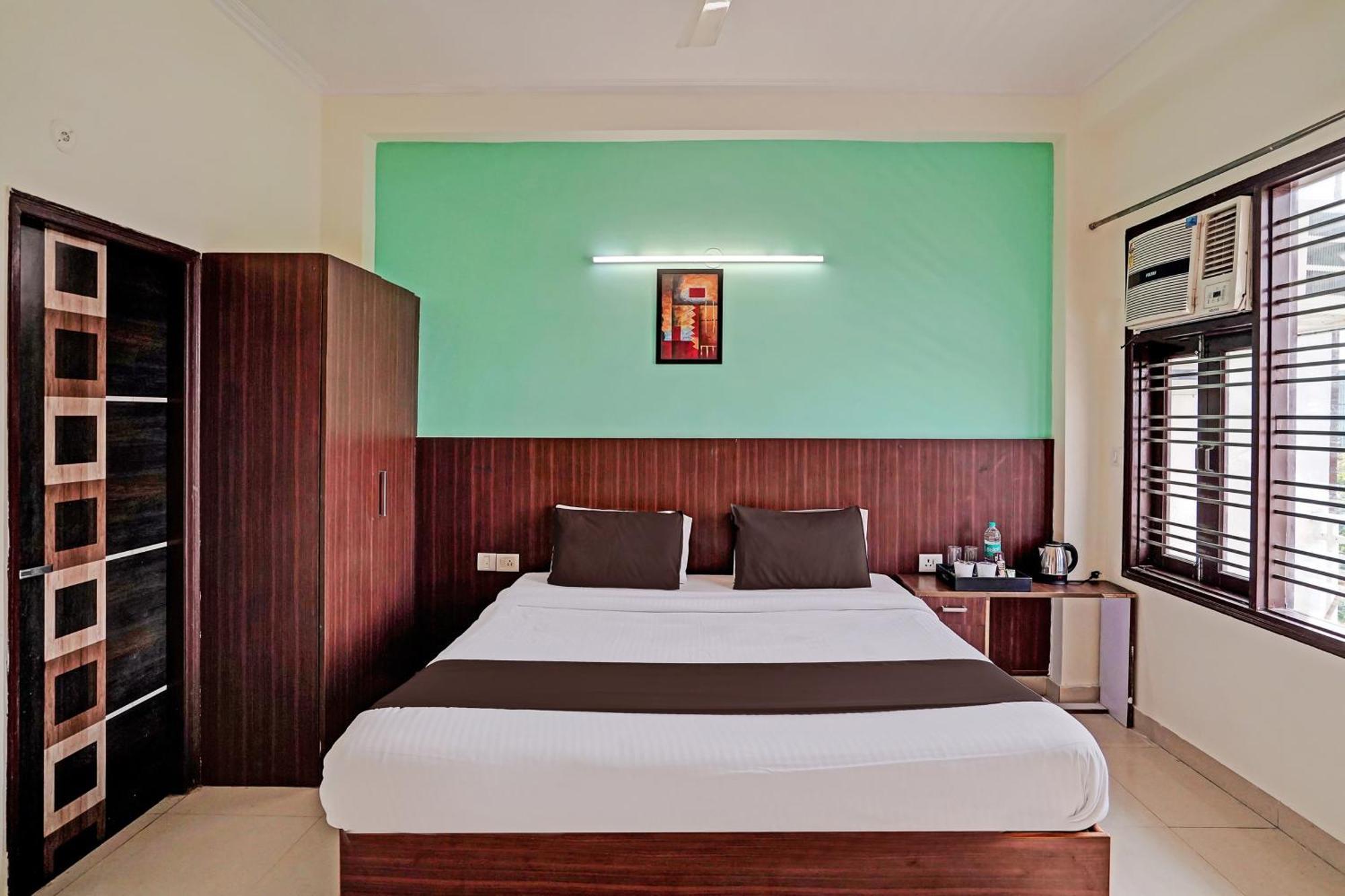 Hotel O Golden Imperial Greater Noida Ngoại thất bức ảnh