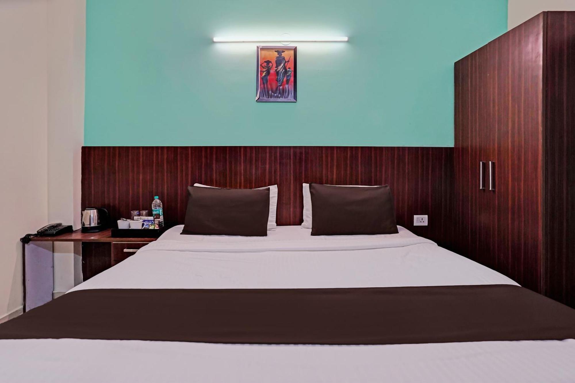 Hotel O Golden Imperial Greater Noida Ngoại thất bức ảnh